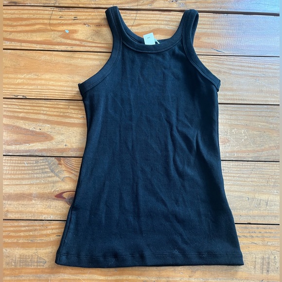 (167) BLACK H&M TANK - Picture 1 of 6